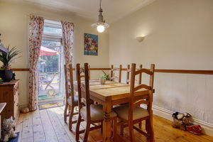 Dining Room- click for photo gallery